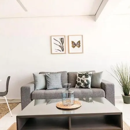 2Br Seaview * Paphos
