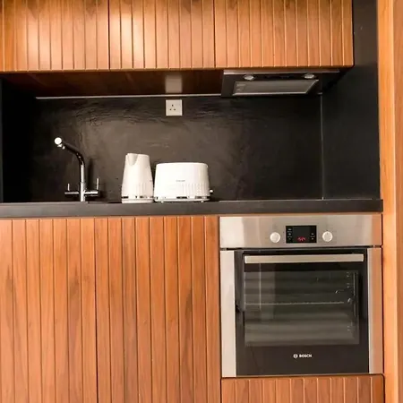 2Br Seaview 公寓式酒店
