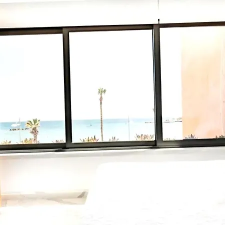 公寓式酒店 2Br Seaview *