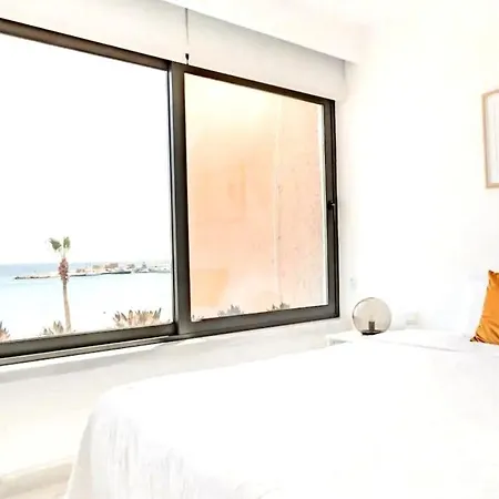 2Br Seaview * Paphos