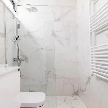 公寓式酒店 2Br Seaview *